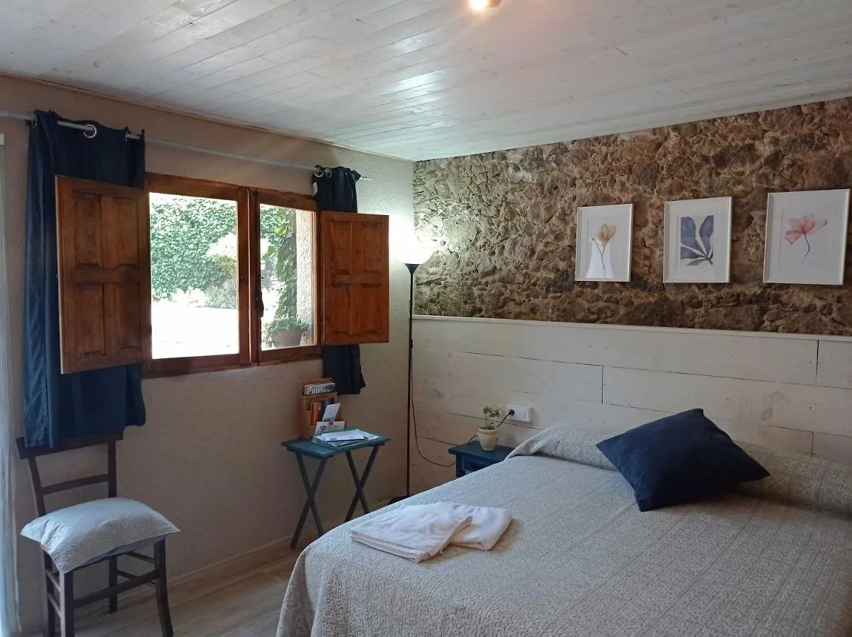 Mas Violella Allotjament Rural Sant Joan les Fonts 0*,