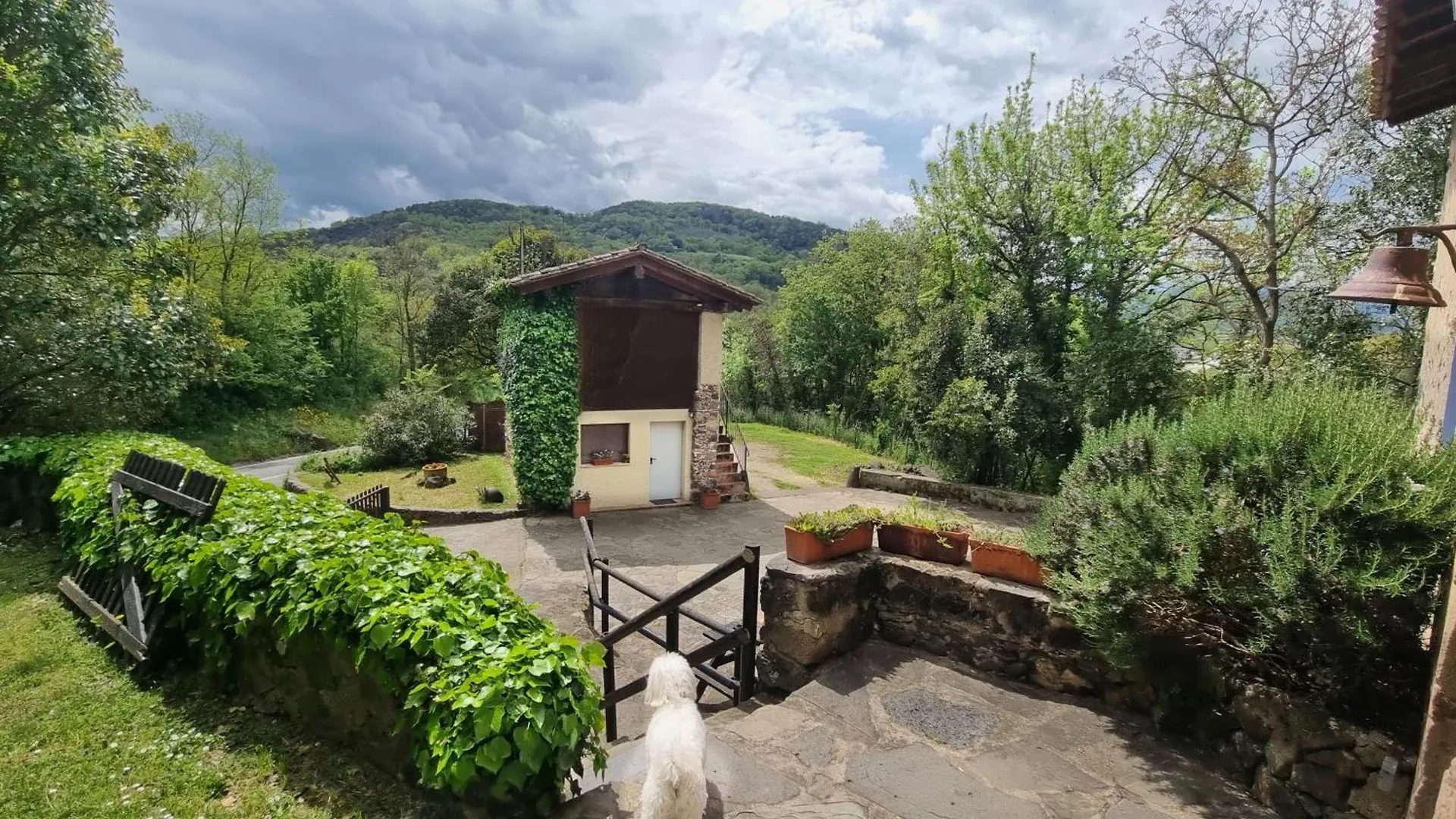 Mas Violella Allotjament Rural Sant Joan les Fonts Country house